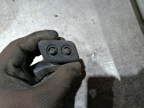 BMW E39 5er Waschdüse Spritzdüse Xenon Scheinwerferreinigung rechts 8360662