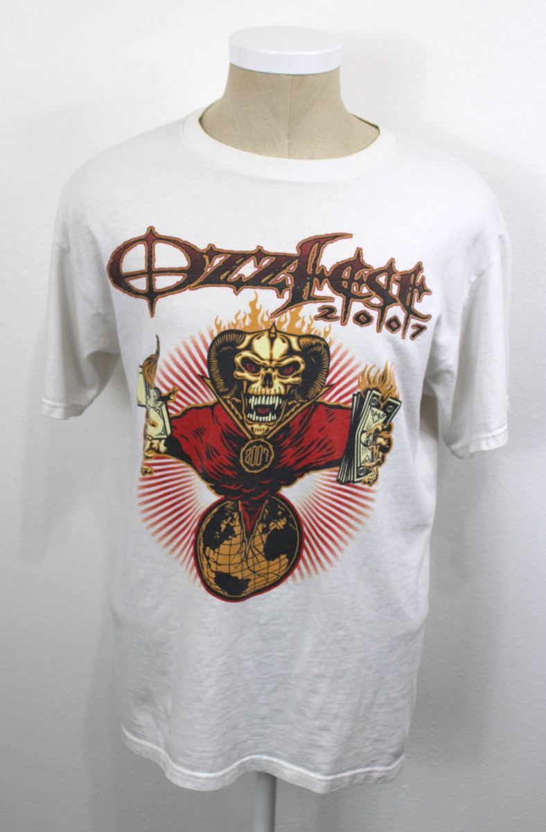 Vintage 2007 Ozzfest Tour Concert Shirt White Ozzy Osbourne Fruit