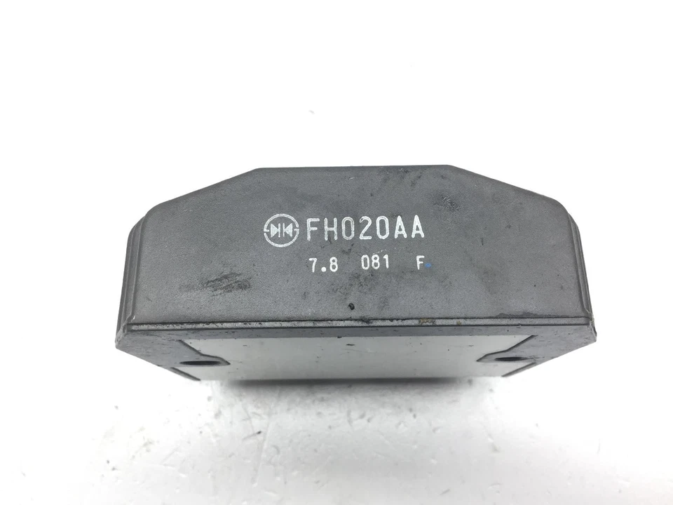 Voltage Regulator Power TRIUMPH STREET SCRAMBLER 900 2017 SMTDAD78CDJ - Image 4 of 4