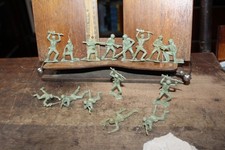 US Army Plastic Toy Soldiers Lot of 15