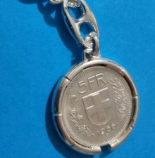 PORTACHIAVI IN METALLO CON MONETA IN ARGENTO 5 FRANCHI  SVIZZERA DEL  1966