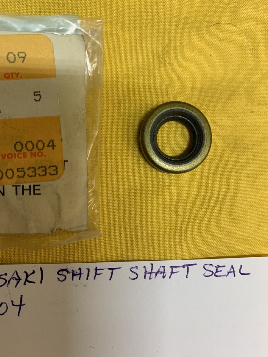 OEM KAWASAKI SHIFT SHAFT SEAL (92049-004) KD80, KE100, KXT250