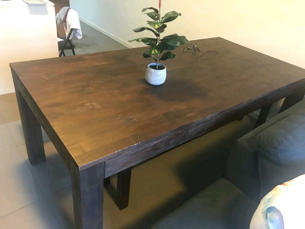 Picture 2 of 4