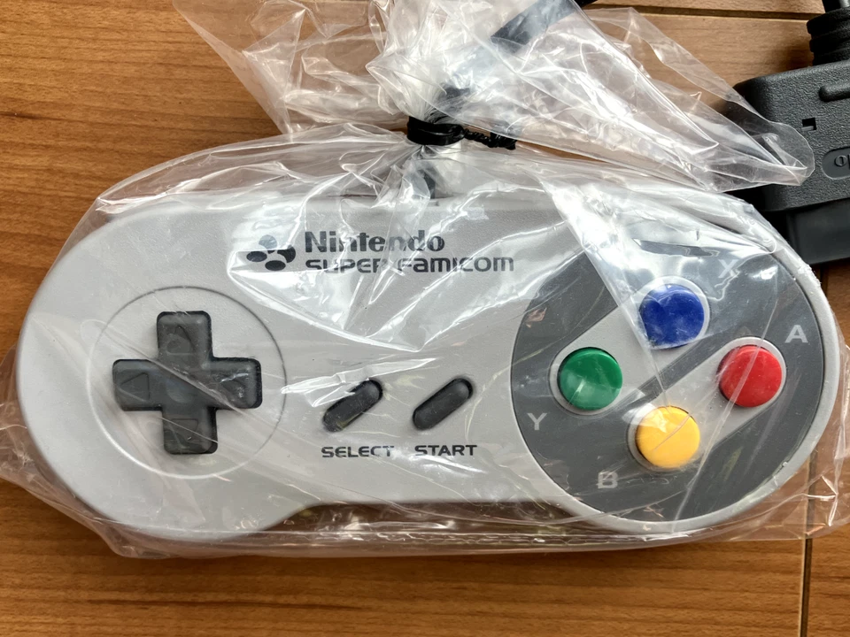 Unused Official Super Famicom Controller SFC SNES Japan Nintendo - Image 2 of 4