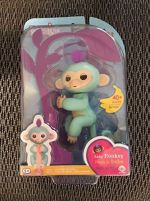 Fingerlings Interactive Baby Monkey Zoe(Turquoise, Purple Hair) WowWee authentic