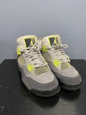 2019 Nike Air Jordan 4 Retro SE - Neon - Size 8.5 - Used With Box - CT5342007