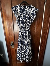 SHEIN Navy And White Floral Dress Size XXL