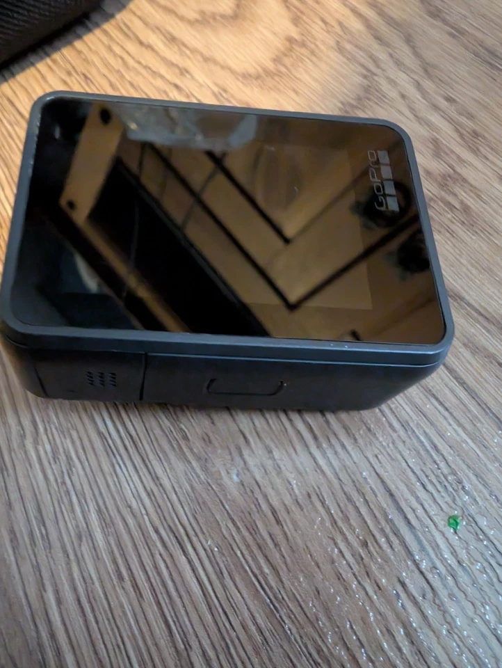 GoPro HERO7 Black Waterproof Action Camera  Boxed + Accessories incl chest strap - Image 3 of 4