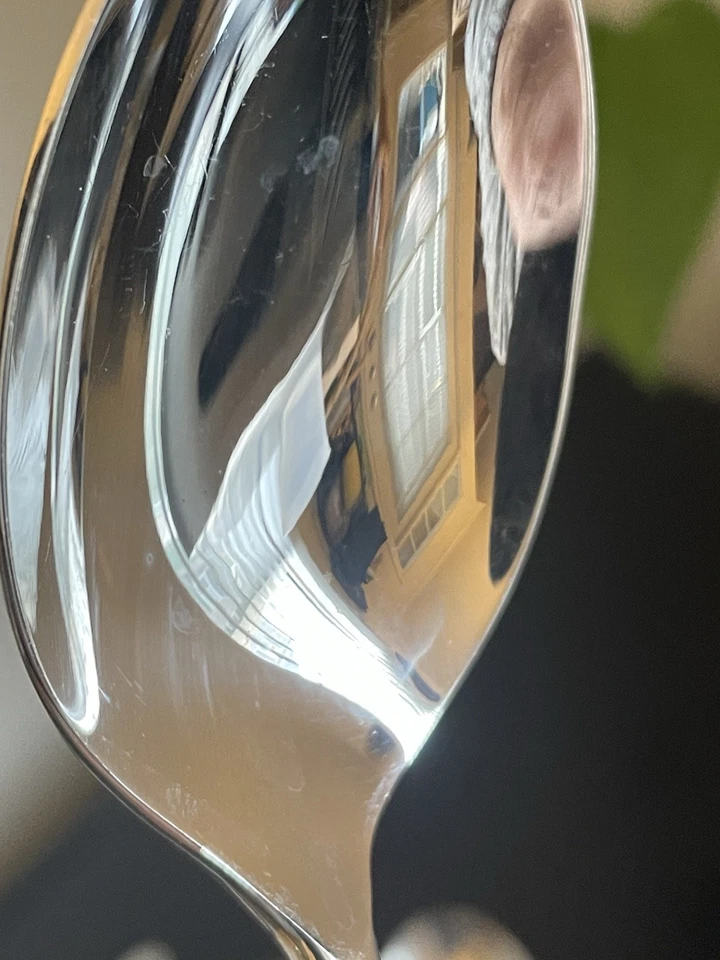 Saski Tucano черный жесткий диск. Столовые приборы из нержавеющей стали с золотым акцентом Япония - набор из 35 предметов - Изображение 3 из 4