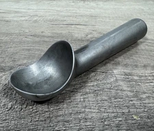 Retired Pampered Chef Ice Cream Scoop Liquid Filled Handle Aluminum #2730