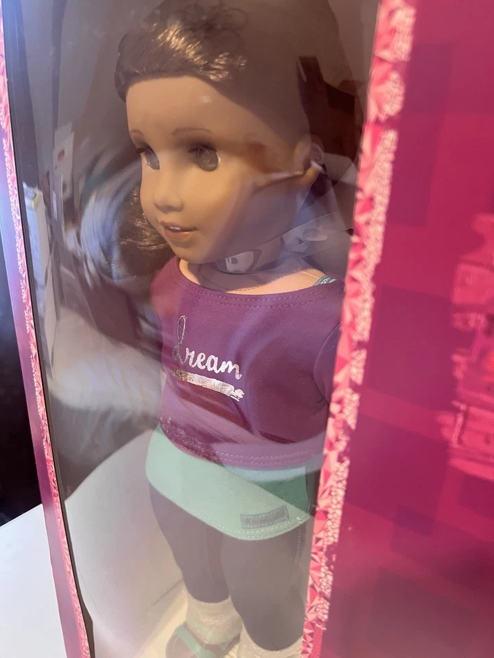 Muñeca American Girl Gabriela McBride con conjunto de accesorios GOTY 2017 nueva en caja Foto 2 de 4