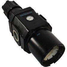 NEW Wilkerson B38-08-FKG0 Jumbo Filter Regulator 1 NPT 300 PSI Auto Drain