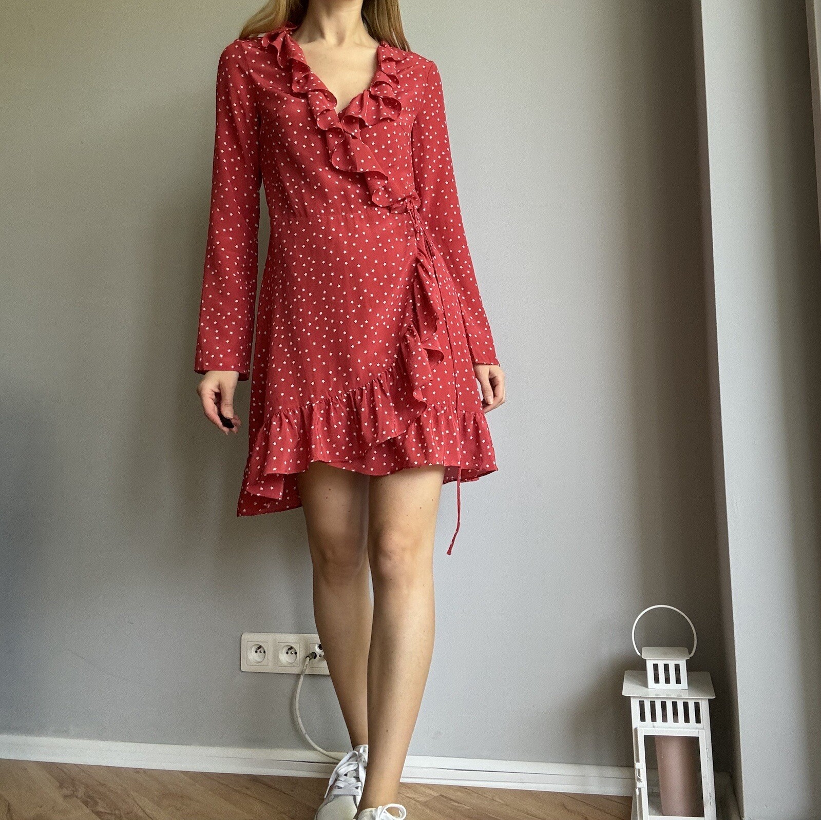 Réalisation Par Red Ruffled Alexandra Mini Wrap S… - image 1