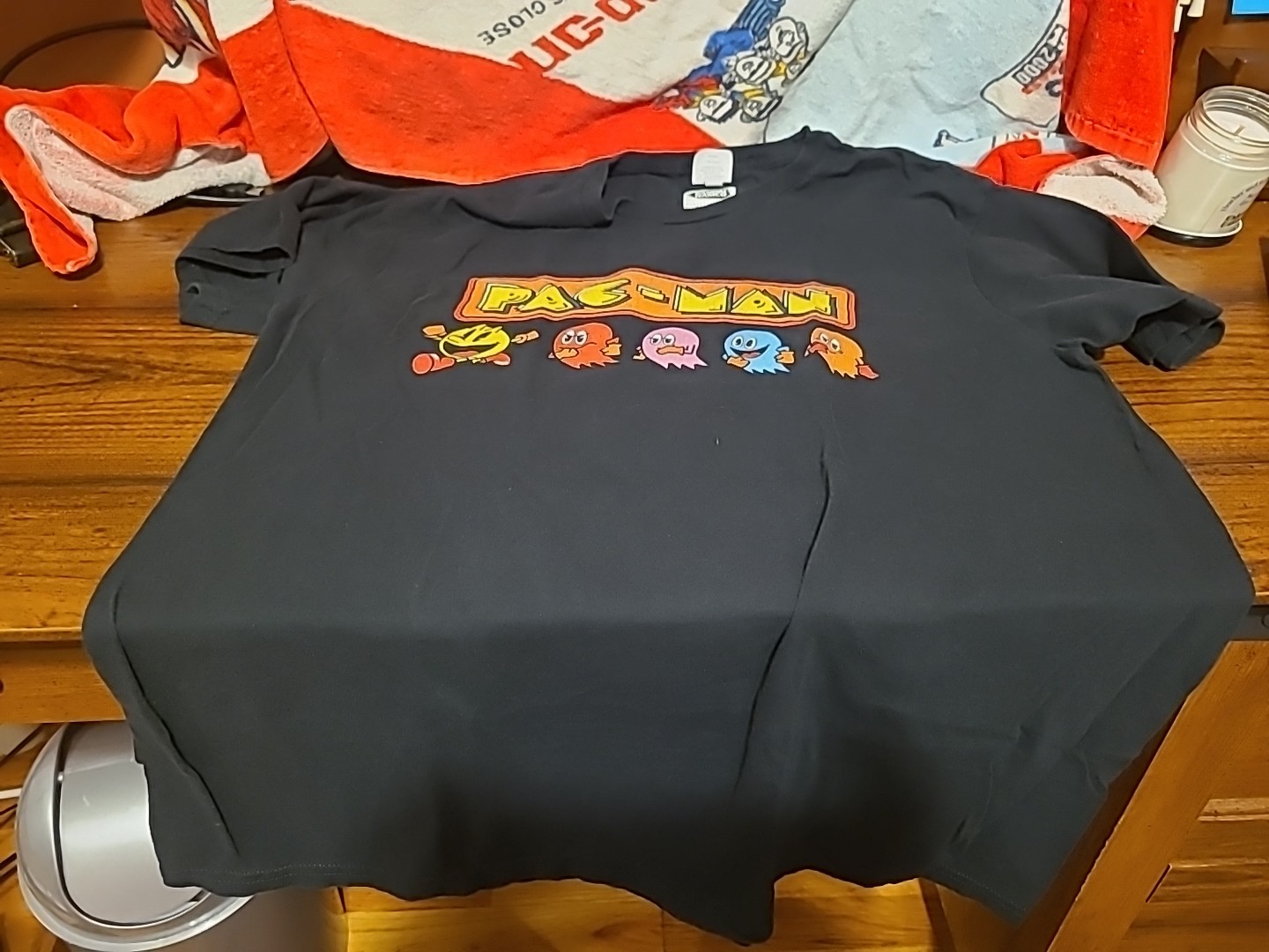 Pac-Man Black T-Shirt Size Large