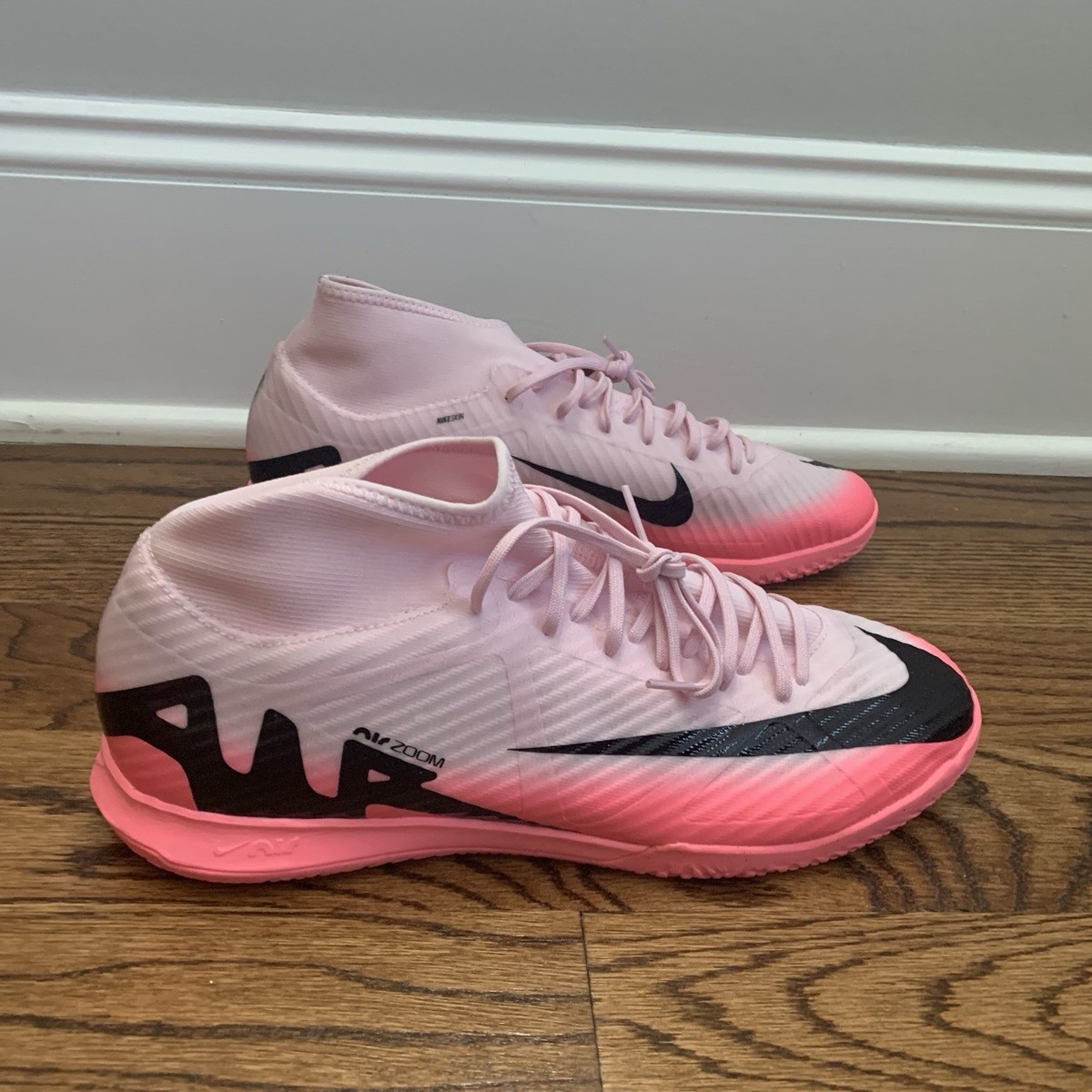 Nike Mercurial Superfly 9 Academy Men's Indoor Soccer Shoes Size