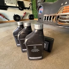 (4) NEW OEM Mazda Automatic Transmission Fluid Type M5 1 Quart 000077112E01