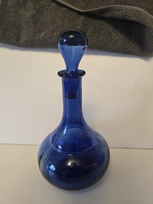 Vintage Kobaltblau Flasche Dekanter mit Stopfen 9'' hoch 
