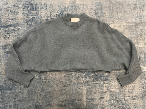 Aritzia Wilfred Free Blue Gray 100% Merino Wool Lolan Cropped Sweater Size 2
