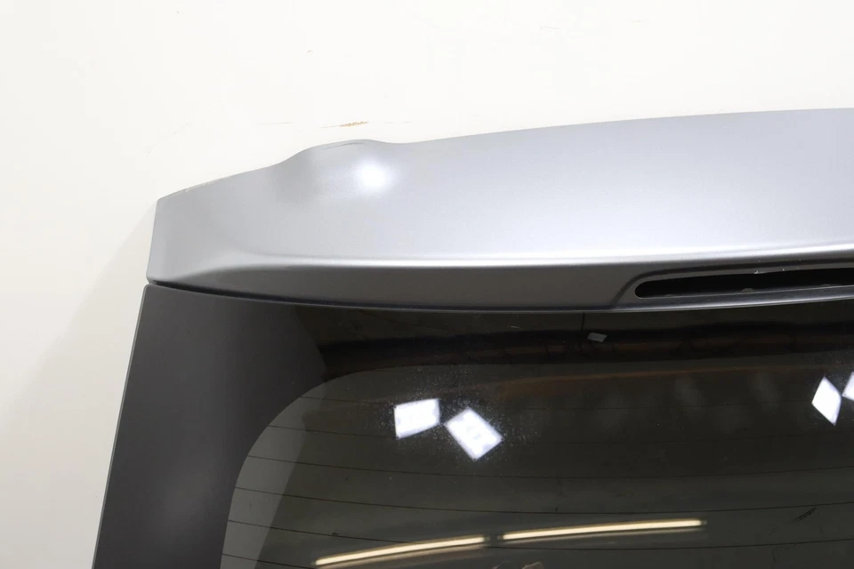 Puerta levadiza trasera Mitsubishi Outlander 2016-2020 puerta trasera carcasa panel OEM Foto 2 de 4