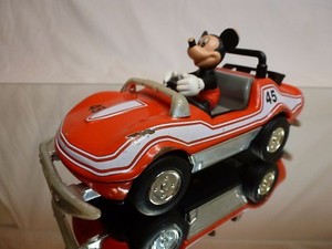 mickey mouse race car