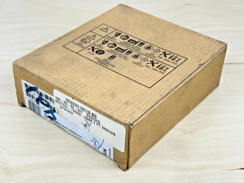 Siemens 6ES7 332-7ND02-0AB0 Analog Output Module, Simatic S7-300
