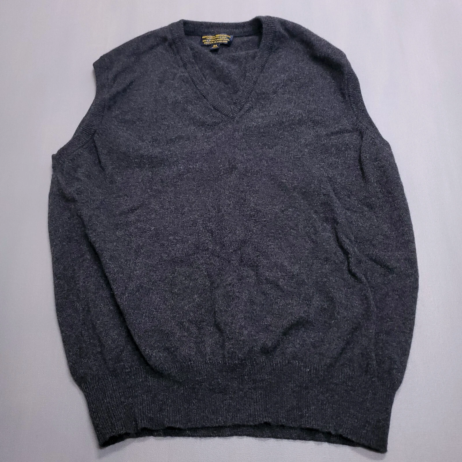 Brooks Brothers Vest Mens Size 44 Gray Dark Pure Lambswool Country Club Knitted