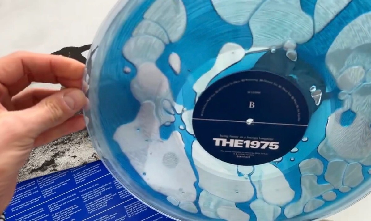 The 1975 Presale - Being Funny In A Foreign Language, LIQUID