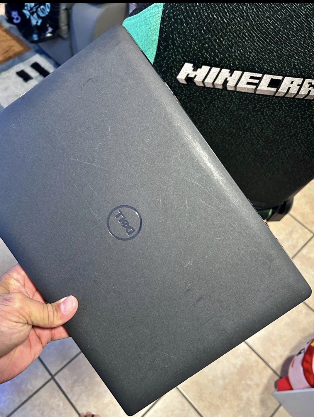 Dell Latitude 3420, 14-Inch Laptop, with Intel Core i5-1135G7, 256 GB SSD (Solid State Drive), Windows 11 Pro