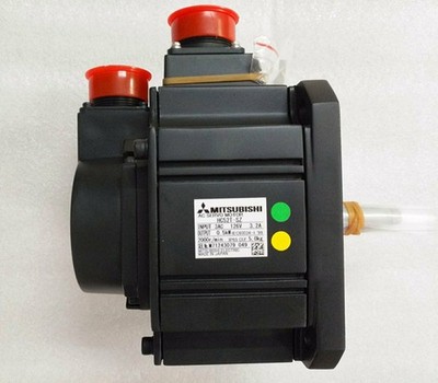 1PC USED MITSUBISHI servo motor HC52T-SZ Tested in good condition