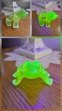 MOSSER VASELINE GREEN GLASS URANIUM FROG  approx. 5" - UNIQUE!!! 