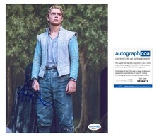 Noah Jupe "Hamnet" AUTOGRAPH Signed Autographed 'Hamlet' 8x10 Photo ACOA