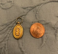 Gucci Vintage Zipper Pull 