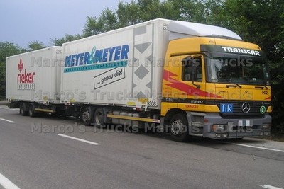 LKW Foto Mercedes-Benz Actros 2540 Drawbar trailer Rumänien gelb TRANS-CA #d9vr