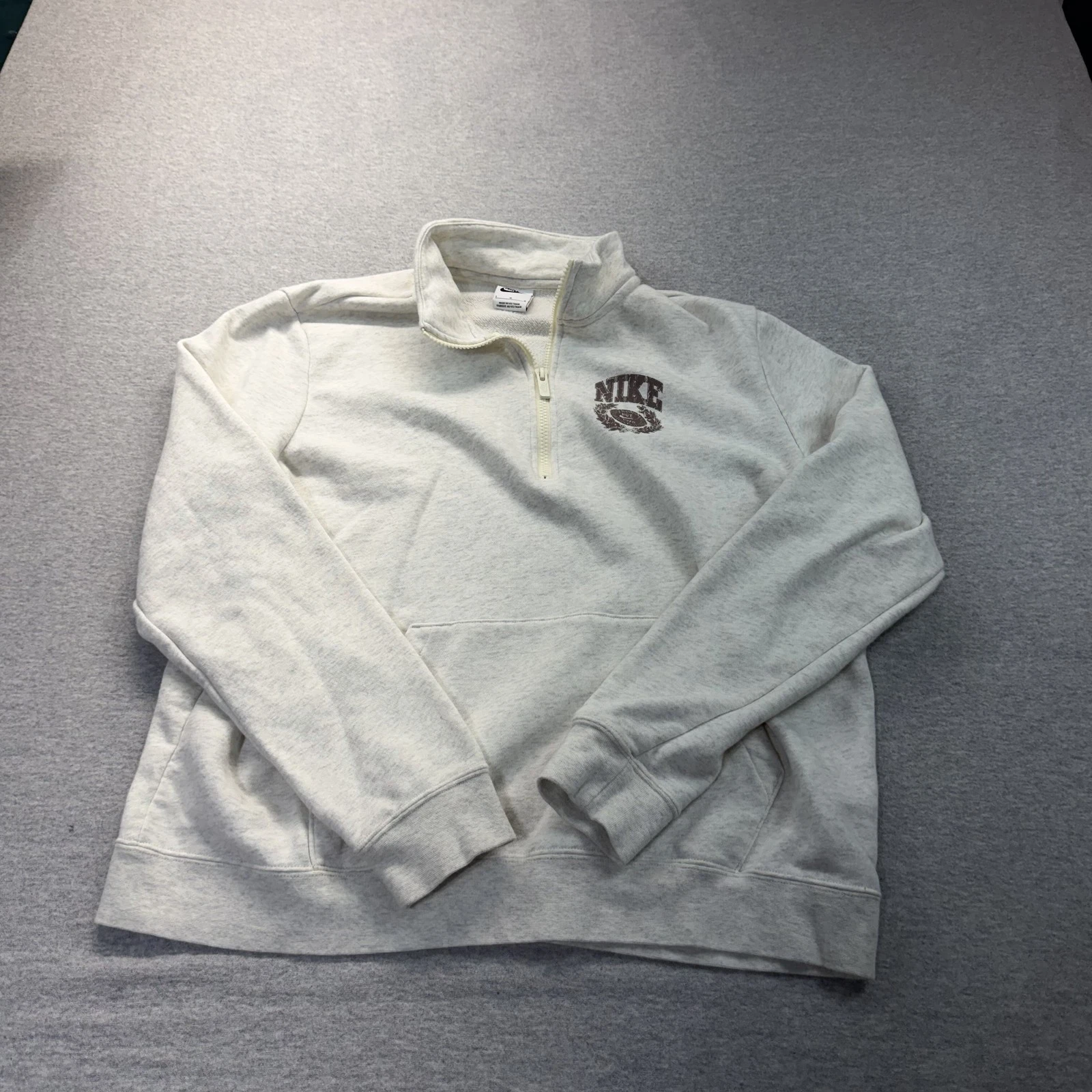 Nike Cream Fleece 1/4 Zip Pullover Mens L Graphic Logo