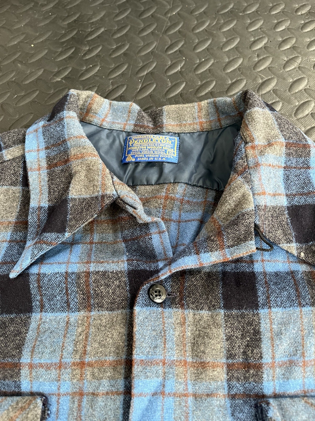 Vintage Pendleton 100% Virgin Wool Loop Collar Fl… - image 2