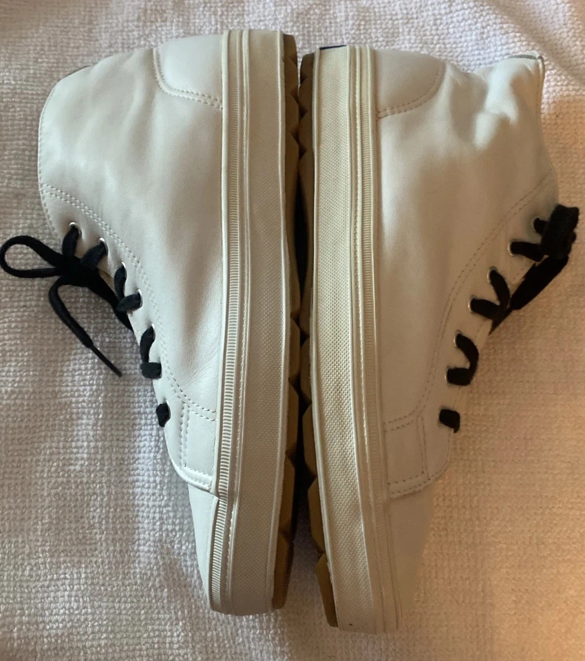 VINTAGE SHOES KEDS WHITE LEATHER BLACK LACE HIGH-TOP SNEAKERS WOMEN’S SZ 8.5 WOW - Image 4 of 4