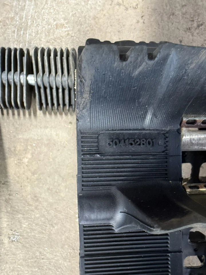 SKI-DOO Summit x 800R pista 504152801 16x163x2.2 16" x 162" x 2.2" 2.86 fs Foto 2 de 3