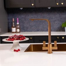 flöde Paddla | Dual Lever Kitchen Tap | Swan Neck Design |