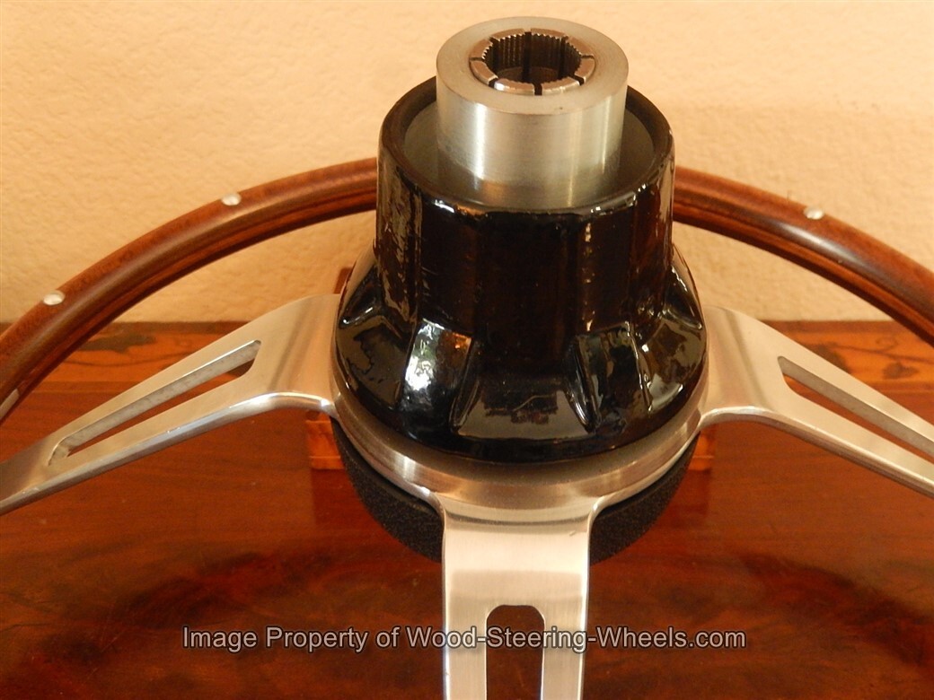 Aston Martin DBS Wood Steering Wheel Vintage 1967 1972 Hub/Boss Original NEW NOS