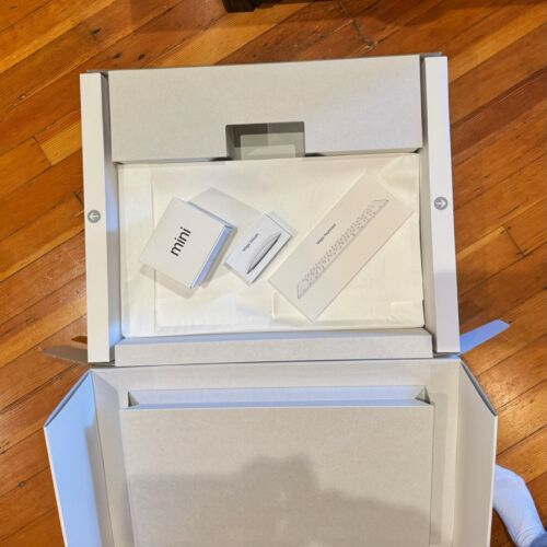 Empty Box: Apple Studio Display 27 Inch Monitor EMPTY BOX - Picture 3 of 4