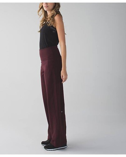 lululemon sit in stillness - Gem