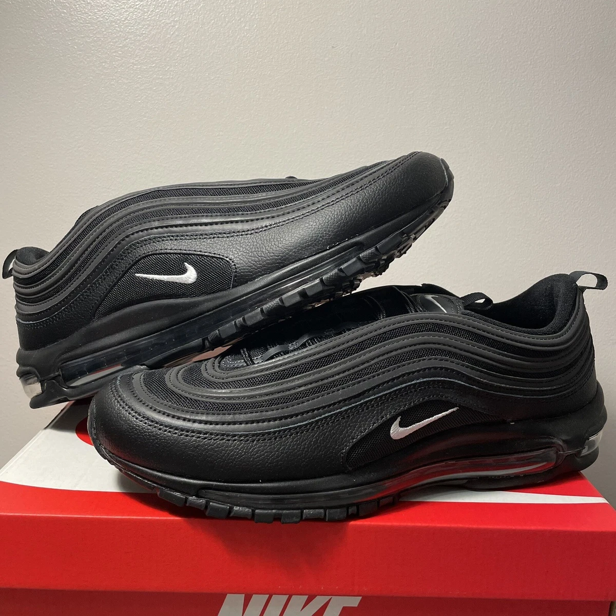 Men s Size 9 Nike Air Max 97 Black Terry Cloth 921826 015 Silver
