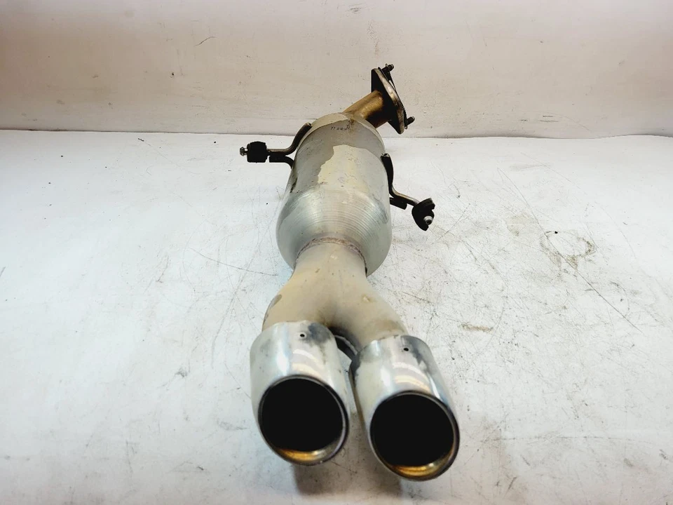 Silenciador de escape trasero Hyundai Santa Fe Sport 2013 2014 2015 2016 2,0 L 28710-4Z500 Foto 4 de 4