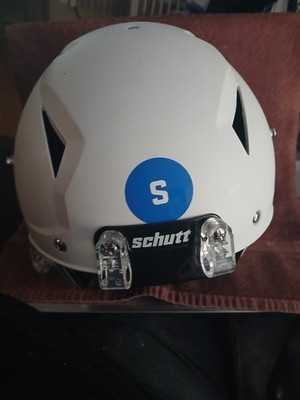 Schutt Vengeance A11 Youth Football Helmet (White) Small
