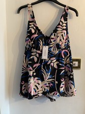 BNWT Evans Black & Floral Tie Front Tankini Swim Top Size 14 Shark Bite Hem