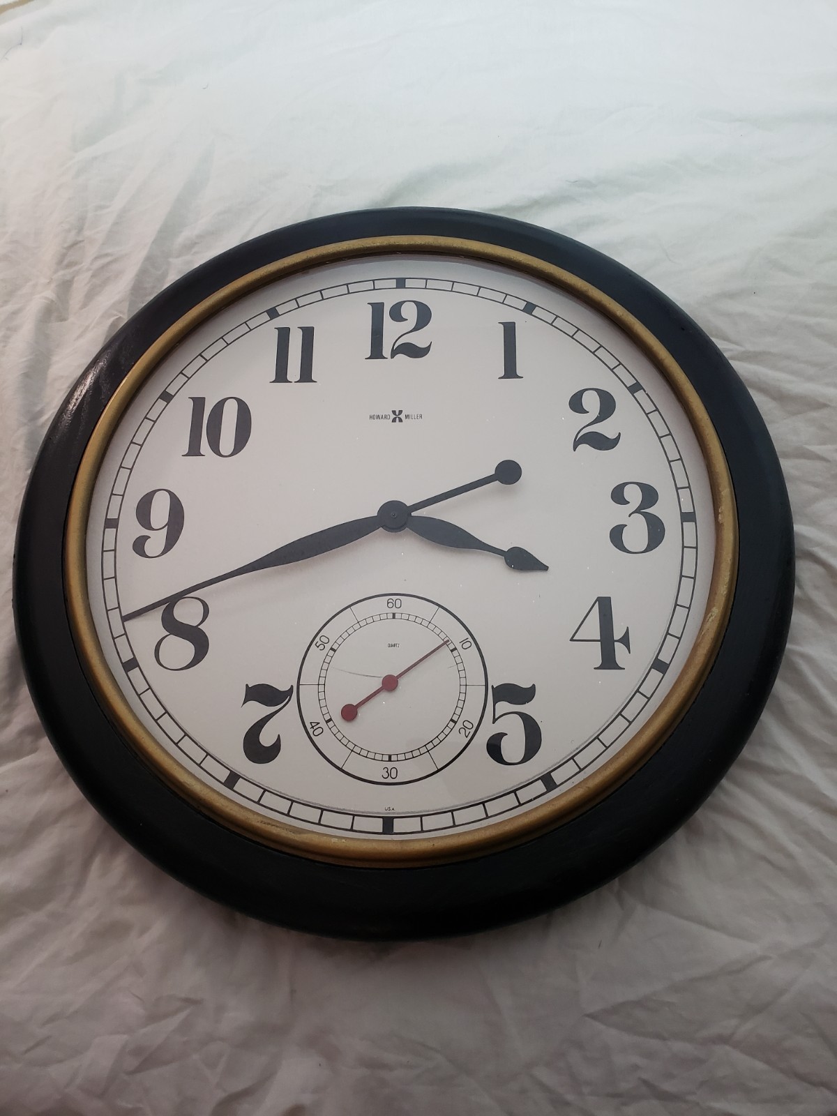 HOWARD MILLER WALL CLOCK MODEL 622-757
