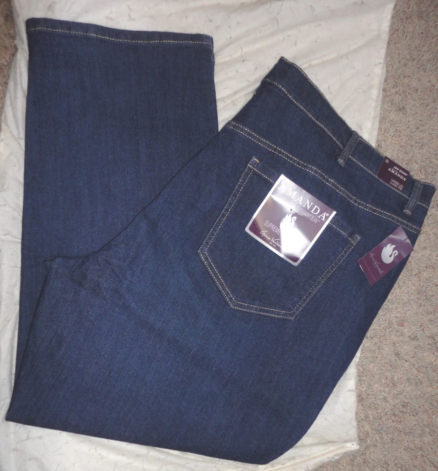 GLORIA VANDERBILT Women AMANDA STRETCH TAPERED LEG JEANS~Siz