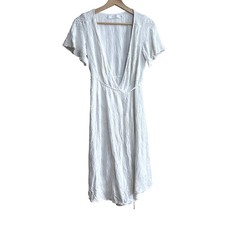 ASTR the label white embroidered wrap dress midi women's S rayon STAINS