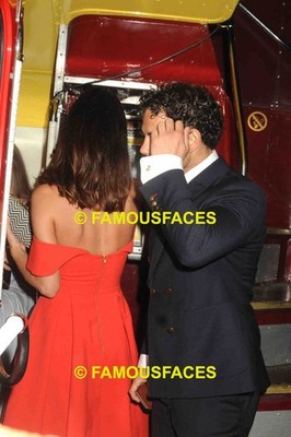 Aimee Collier Ryan Thomas  Rare Press  Celebrity Photograph 9x6 inch No 31720