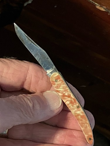 Vntg NOS 2-1/2” Unbranded “Texas Toothpick” 1-Bld BLOOD Blotch Hndl Pocket KNIFE